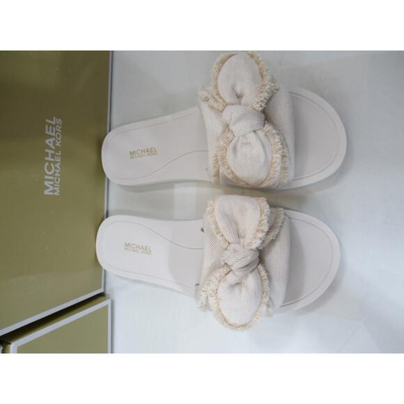 Michael Kors Betsy Distressed Bow Slide Slippers Sandals Optic White Size 8 - Picture 4 of 6